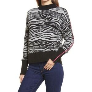 Halogen Swirl Mock Neck Sweater Small in Grey-Black Zebra Print